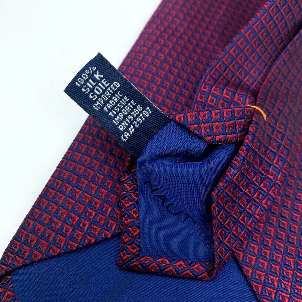 NAUTICA Red Navy Blue Woven Geometric Plaid Squares 100% Silk Mens Necktie